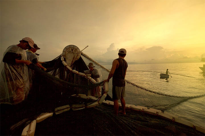 người dân đánh cá tại Phú Quốc